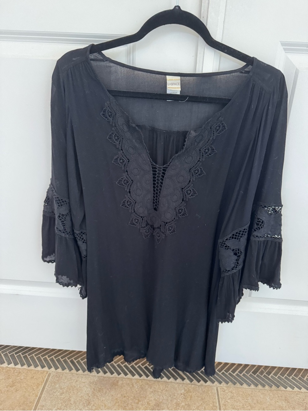 l*space Black Crochet-Trim Coverup